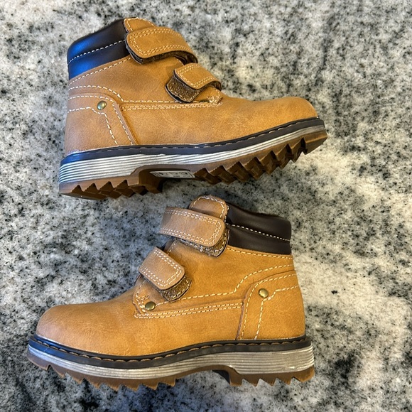 TZJS Kids' Hiking Work Boots for Boys Girls, Waterproof Outdoor Boots. 7 NEW - Picture 4 of 9